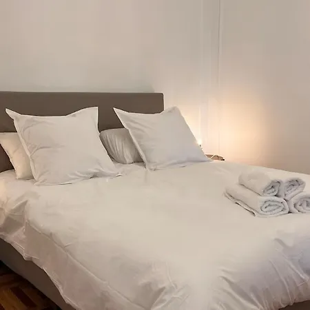 Le Seventies Apartman Bouzigues
