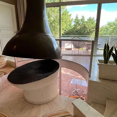 Le Seventies * Bouzigues