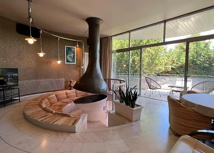 Le Seventies * Bouzigues