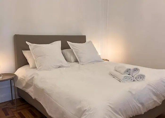 Le Seventies Daire Bouzigues