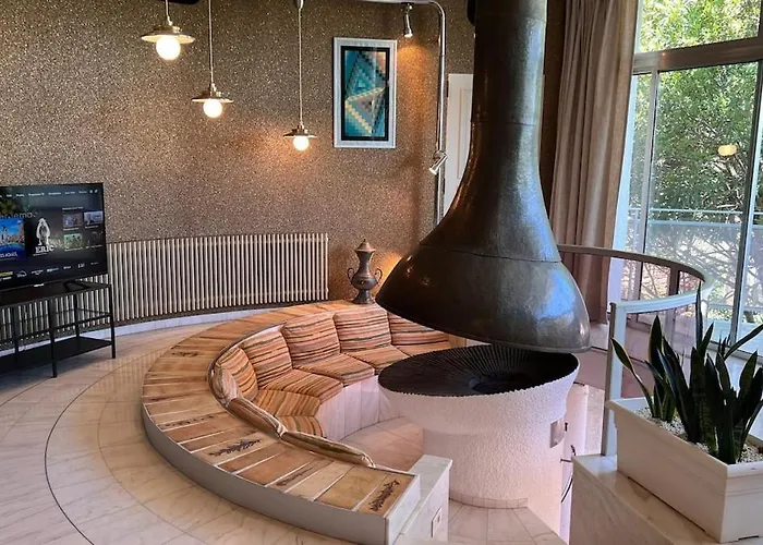 Le Seventies * Bouzigues